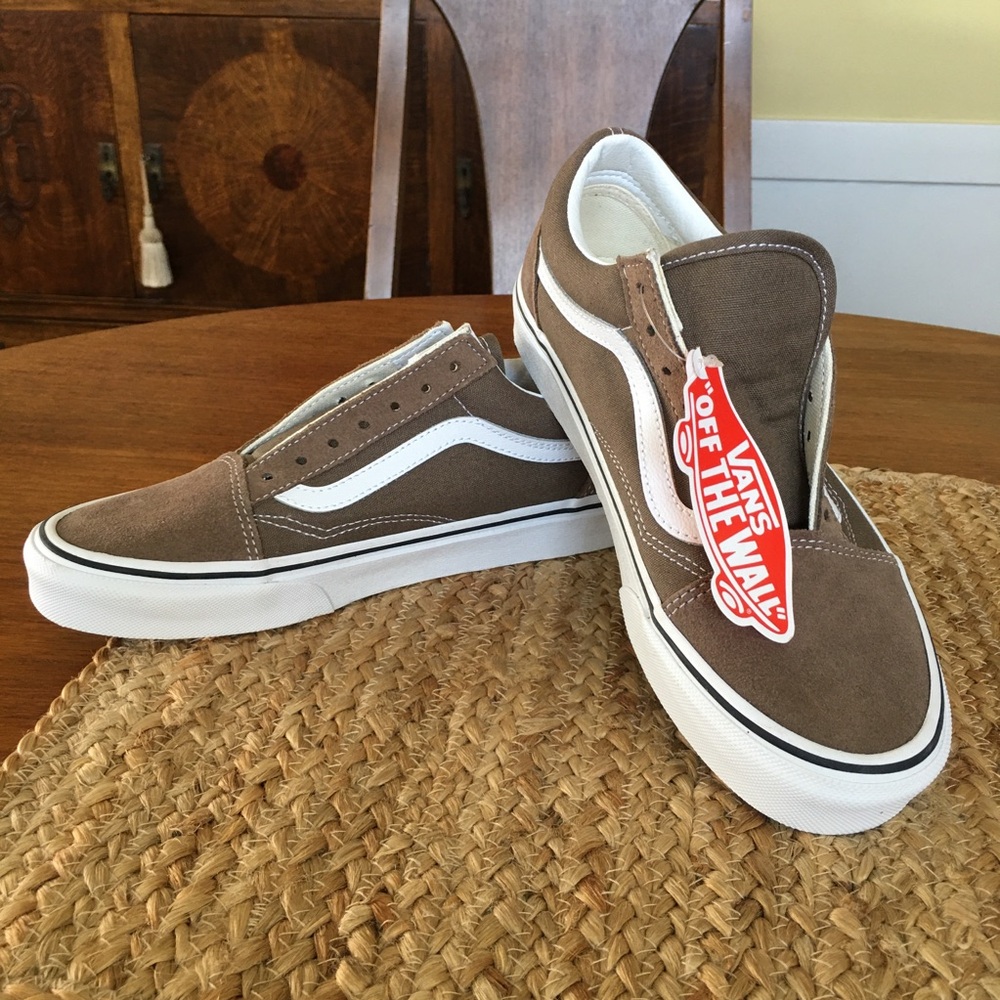 Vans Old Skool Sneakers, Men’s Size 5.5/Women’s Size 7